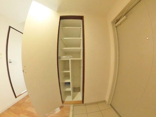 プレサンスNEO中之島公園 Atype 1DK 32.43㎡のシューズボックス